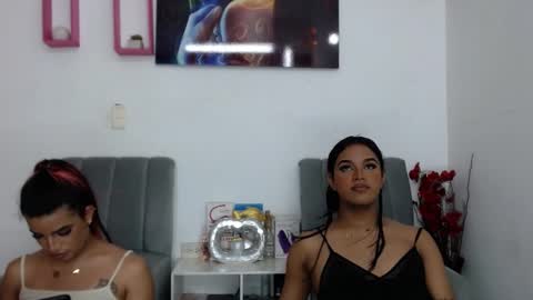 vickyxdany online show from February 2025 09:48:01 PM