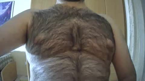 Snapshot of victorhume chatting on May 2026 11:28:02 PM VictorHume online show from May 2026 11:28:02 PM