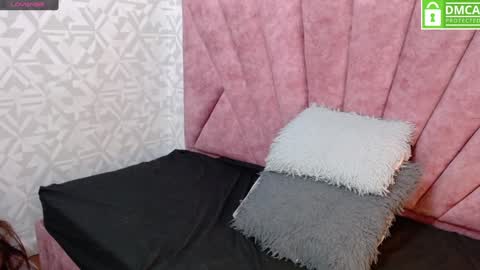 Snapshot of victoria017 chatting on January 2025 03:48:01 AM Victoria online show from January 2025 03:48:01 AM