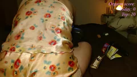 Victoria97 online show from December 2025 07:42:02 PM