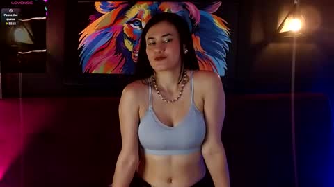 victoria_1126 online show from June 2026 07:40:02 PM