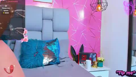 VictoriaBeckers online show from February 2025 05:55:02 PM