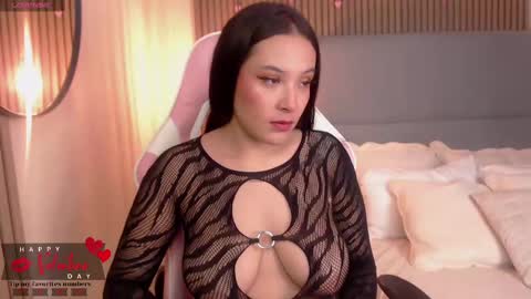 Snapshot of victoria_collinns chatting on February 2025 11:53:01 AM Victoria Collins online show from February 2025 11:53:01 AM