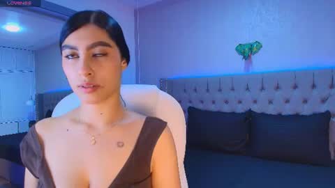 Snapshot of victoria_ellington chatting on June 2026 11:34:02 AM online show from June 2026 11:34:02 AM