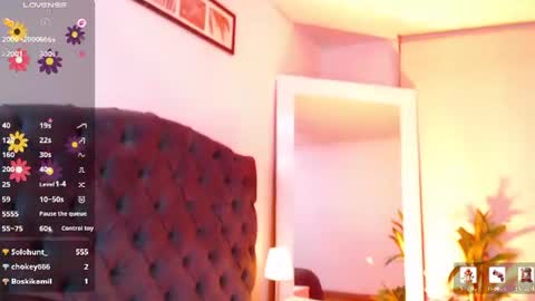 Snapshot of victoria_monteroo chatting on June 2026 12:03:02 AM Call me Vic online show from June 2026 12:03:02 AM