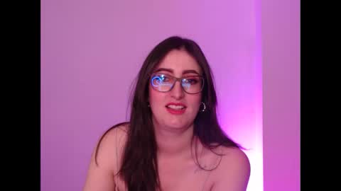 Victoria online show from January 2025 07:16:01 PM