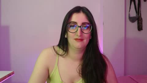 Victoria online show from January 2026 09:02:02 PM