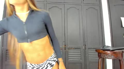 victoria_sweets_ online show from January 2025 09:23:02 PM