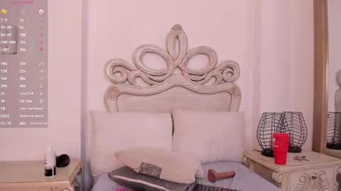 Snapshot of victoria_vallejo chatting on March 2025 02:34:02 PM victoria  online show from March 2025 02:34:02 PM