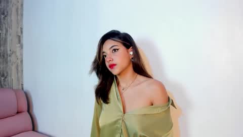 victoriaa2_doll online show from March 2026 12:30:01 PM