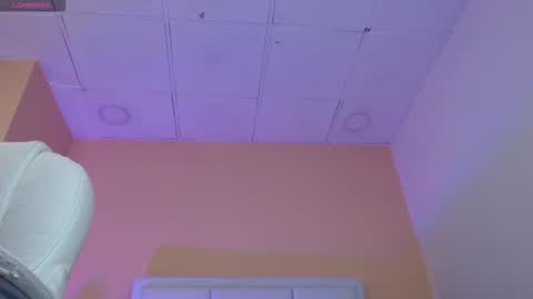 victoria  online show from December 2025 11:50:02 AM