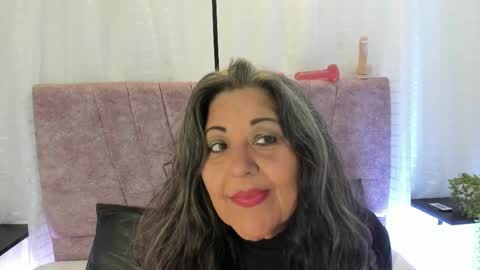 victoriaa_anderson_ online show from April 2026 02:22:02 PM