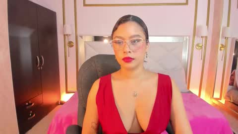 victoria online show from November 2025 12:16:02 PM