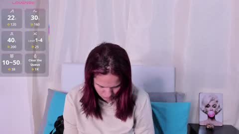 Snapshot of victoriaa_zans chatting on November 2025 10:47:01 AM Victoria Zans online show from November 2025 10:47:01 AM