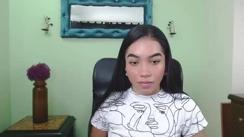 Snapshot of victoriabianchi chatting on February 2026 07:35:01 PM Vicky online show from February 2026 07:35:01 PM