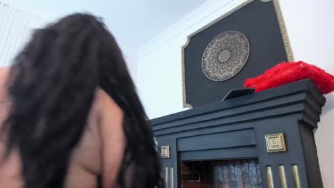 Victoria  online show from January 2025 05:48:01 PM