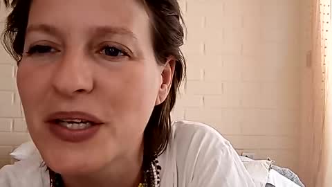 victoriaqueen1990 online show from December 2024 07:32:02 PM