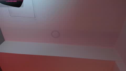 Snapshot of victoriia_vixen chatting on February 2026 08:34:02 PM Victoria Vixen online show from February 2026 08:34:02 PM