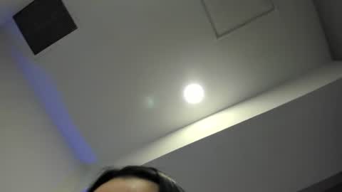 Snapshot of victoriia_vixen chatting on June 2026 09:35:01 PM Victoria Vixen online show from June 2026 09:35:01 PM