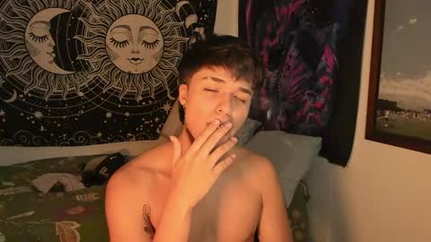 Victorino Jhonson online show from January 2025 08:35:01 PM