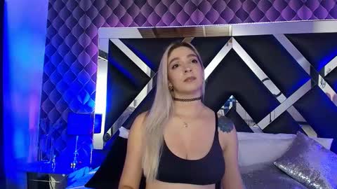 victtoria lee online show from November 2025 08:11:01 PM