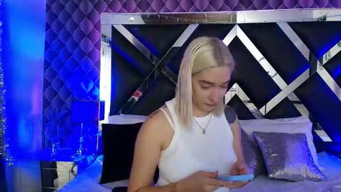 victtoria lee online show from February 2026 06:58:02 PM