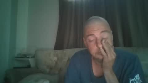 vids1977 online show from October 2025 02:23:02 PM