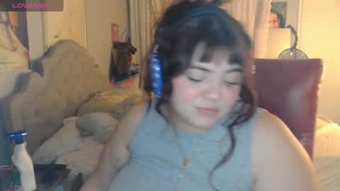 Snapshot of viennavisabelle chatting on September 2025 03:12:01 AM viennavisabelle online show from September 2025 03:12:01 AM