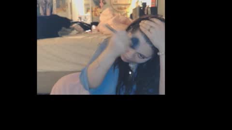 Snapshot of viennavisabelle chatting on November 2025 04:33:02 AM viennavisabelle online show from November 2025 04:33:02 AM