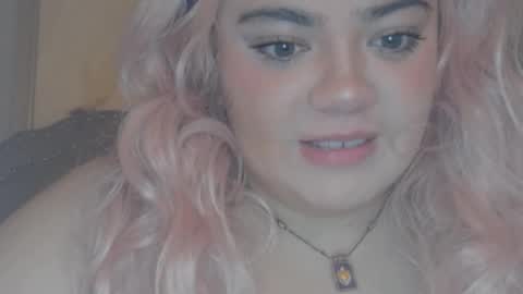 Snapshot of viennavisabelle chatting on February 2026 07:58:01 AM viennavisabelle online show from February 2026 07:58:01 AM