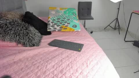 viictoriasex online show from April 2026 11:47:02 AM