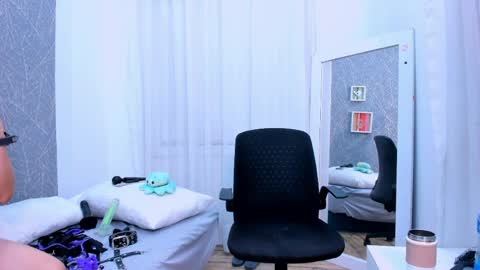 viictoriiasaenz online show from March 2026 03:45:02 AM