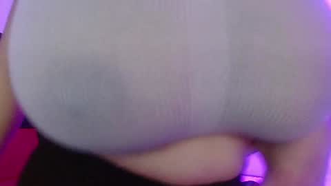 Snapshot of viiolleta chatting on January 2025 12:35:01 PM viioleta online show from January 2025 12:35:01 PM