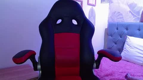 Snapshot of viiolleta chatting on March 2025 06:37:01 PM viioleta online show from March 2025 06:37:01 PM