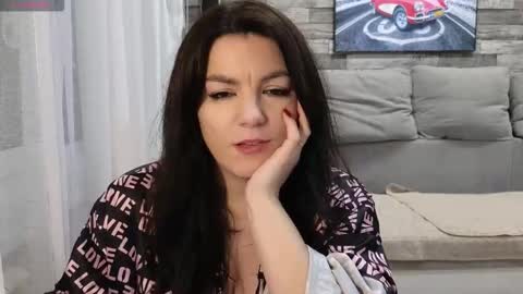 follow my fansly  online show from November 2025 02:28:02 PM