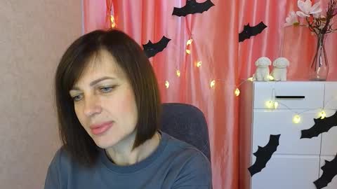 Vika online show from October 2025 05:31:01 AM