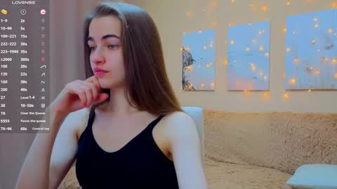 vikiberry online show from April 2026 05:14:02 AM