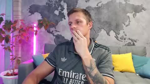 Snapshot of vikingchrisss chatting on October 2025 10:08:02 AM vikingchrisss online show from October 2025 10:08:02 AM