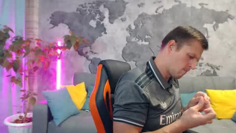 Snapshot of vikingchrisss chatting on November 2025 10:14:02 AM vikingchrisss online show from November 2025 10:14:02 AM