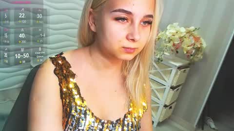 Snapshot of vikiwaitingforyou chatting on December 2024 11:10:01 AM Vitoria online show from December 2024 11:10:01 AM