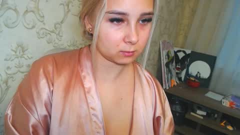 Snapshot of vikiwaitingforyou chatting on December 2025 10:31:01 AM Vitoria online show from December 2025 10:31:01 AM