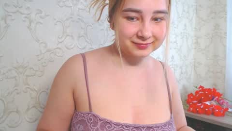 Snapshot of vikiwaitingforyou chatting on June 2026 10:10:02 AM Vitoria online show from June 2026 10:10:02 AM