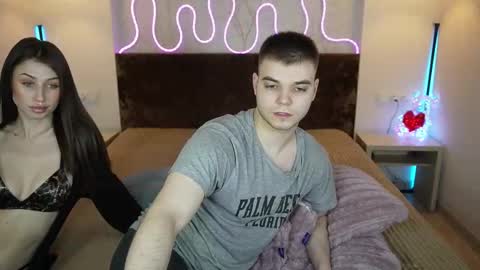 vikki and george online show from November 2025 01:19:01 AM