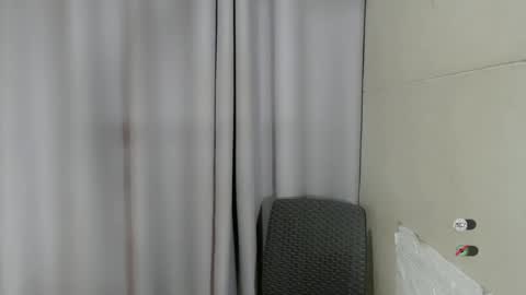 vikkylustfull online show from February 2025 05:31:01 PM