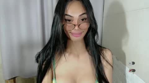 vikkylustfull online show from March 2025 08:10:02 PM