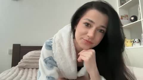 Snapshot of viktoriia9604 chatting on May 2026 01:18:02 PM viktoriia9604 online show from May 2026 01:18:02 PM