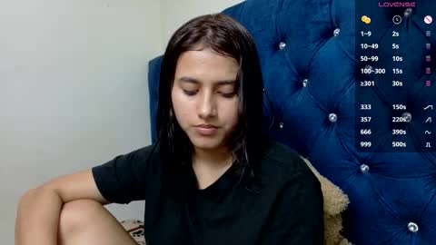 vikysexy28 online show from March 2026 04:50:01 AM