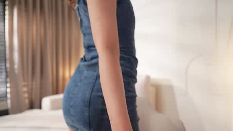 Lana online show from February 2026 12:27:01 PM