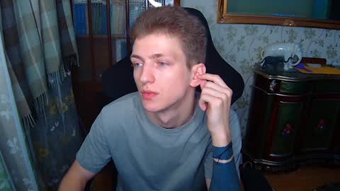 Dimoooooon online show from January 2025 12:05:02 AM