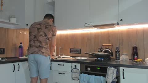 Snapshot of vincent_o chatting on January 2025 05:10:02 PM Vincent. uncut 18cm online show from January 2025 05:10:02 PM